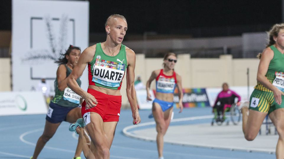 Carolina Duarte conquista medalha de bronze nos Jogos Paralímpicos