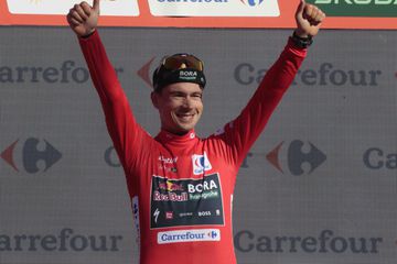 Vuelta:  Dunbar ganha etapa, Roglic é o virtual vencedor