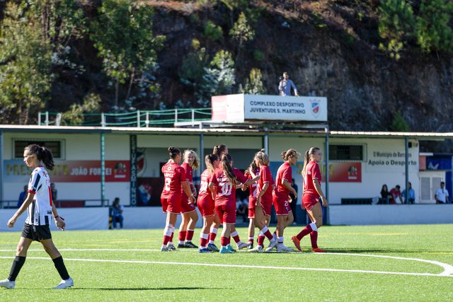 Gil Vicente: goleada da equipa feminina em dia de apresentação