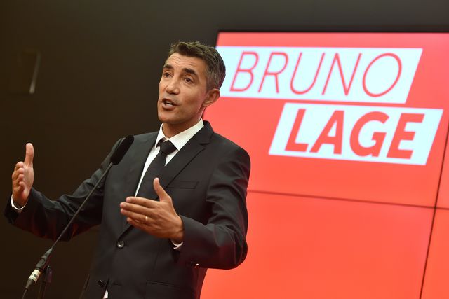 «Chegada de Bruno Lage pode servir de cola no Benfica»