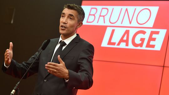 «Chegada de Bruno Lage pode servir de cola no Benfica»