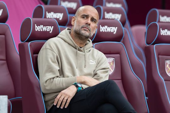 Manchester City disposto a gastar rio de dinheiro em transferências caso Guardiola deixe o clube