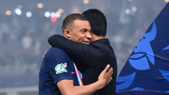 «Agora percebemos que tudo entre Mbappé e o PSG era falso»