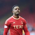 Ex-Benfica pede desculpa ao Aberdeen por faltar à pré-época