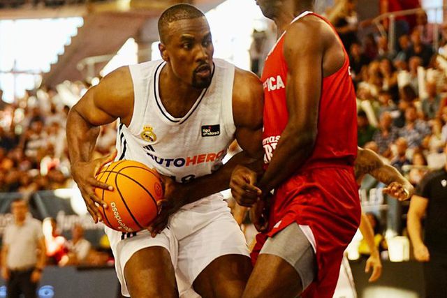 Real Madrid bate Benfica na Supertaça Ibérica