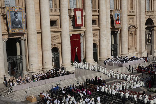 Carlo Acutis, 'padroeiro' da internet, é o primeiro 'santo millenial'