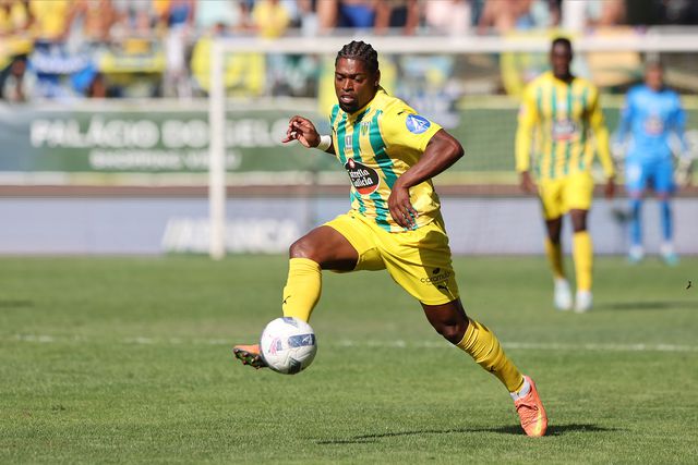 Extremo formado no Benfica dá corpo à ambição da SAD do emblema beirão (Foto: CD Tondela)