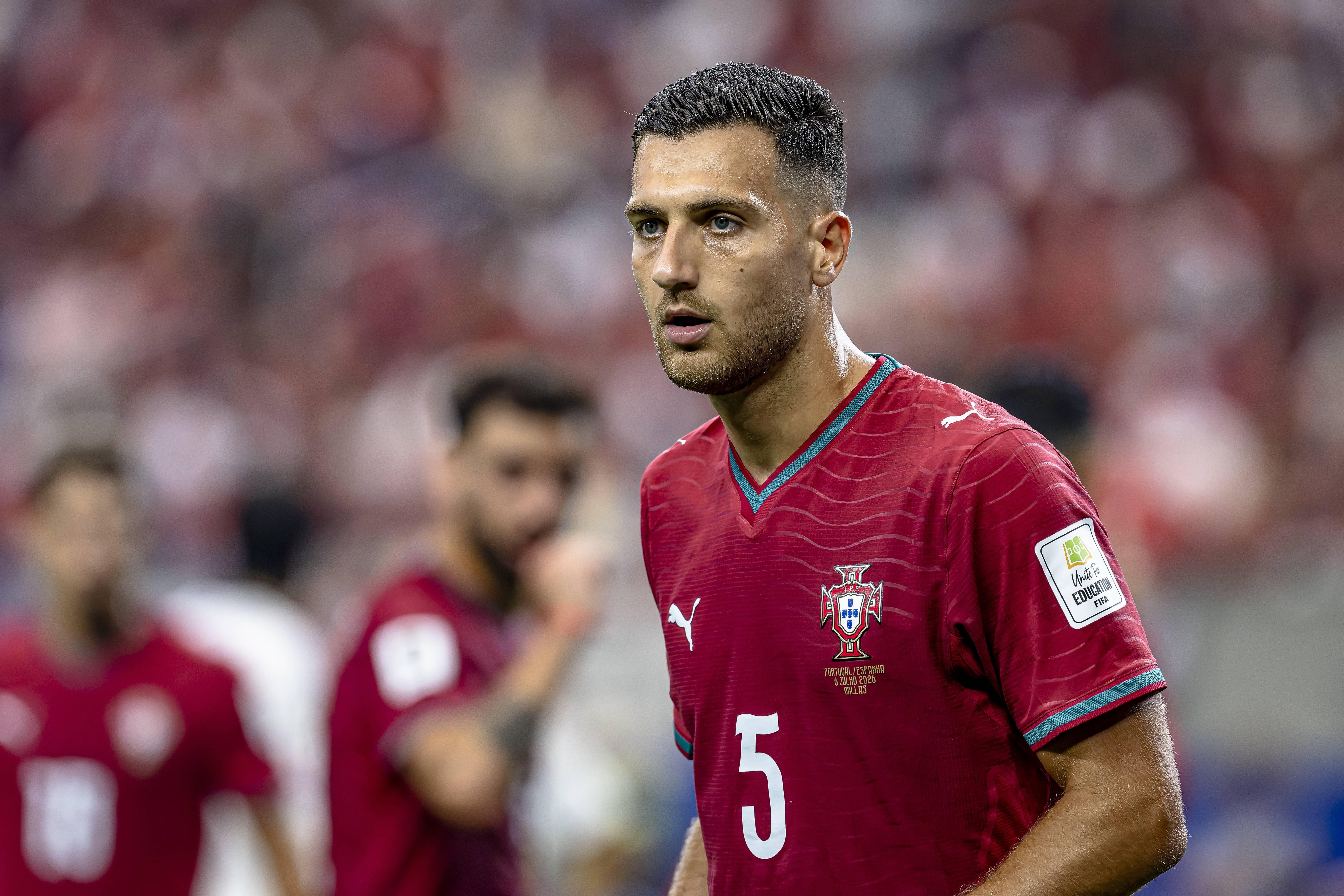 Diogo Dalot a representar Portugal no Mundial 2026