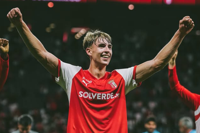 Tommy Marqués começa a aparecer na equipa do SC Braga e promete aumentar as soluções do miolo — Foto: SC Braga