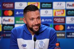 Francesco Farioli em estreia na Liga dos Campeões - Foto: Estela Silva/Lusa