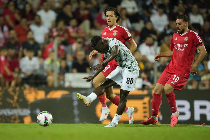 O remate de Ofori que deu o triunfo ao Moreirense - Foto: IMAGO