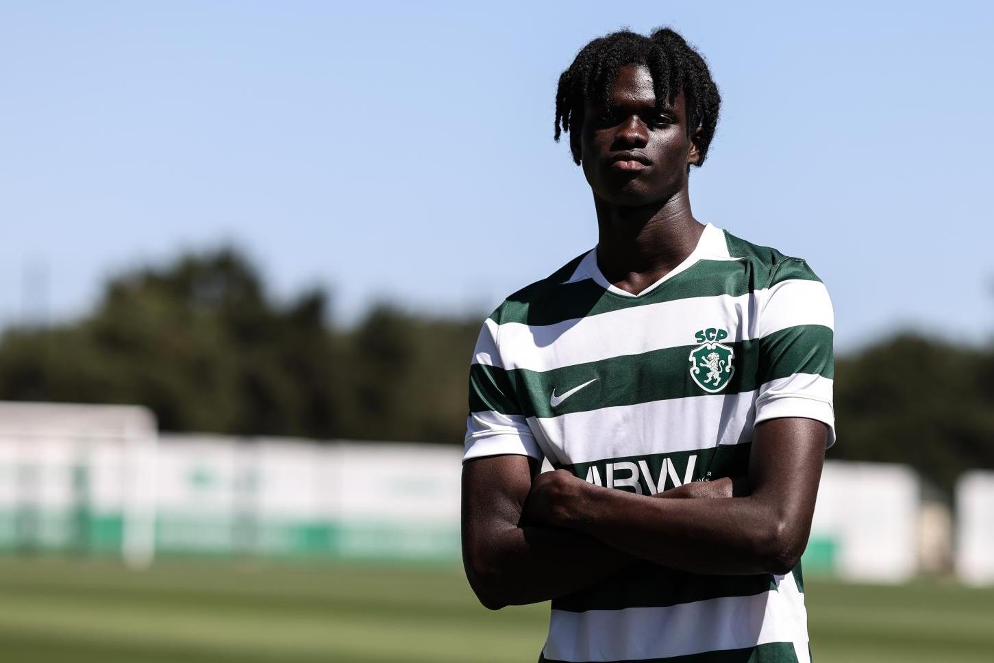Plantel sub-23 recebeu mais uma cara nova - Foto: SPORTING CP
