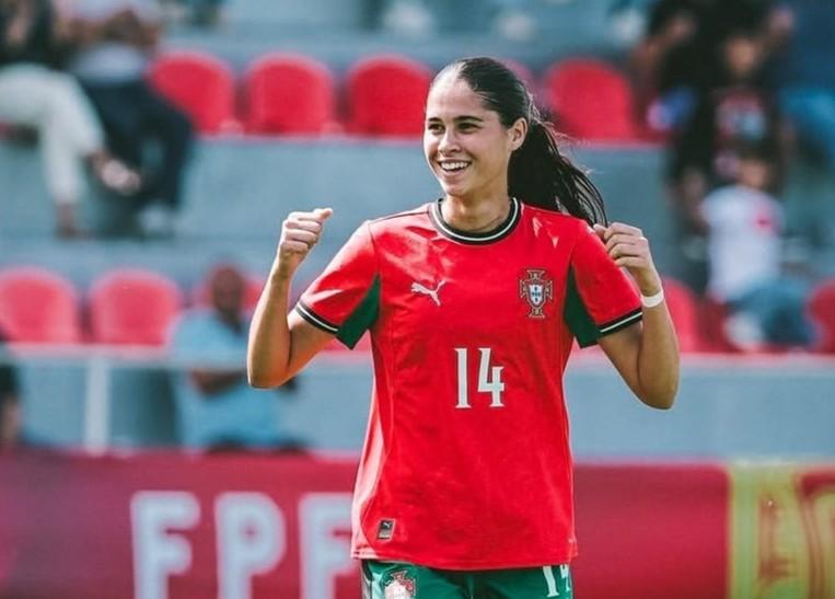 Luana Bessa, 18 anos, avançada do SC Braga