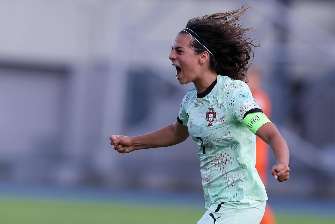Marta Gago, 19 anos, média do Vitória de Guimarães