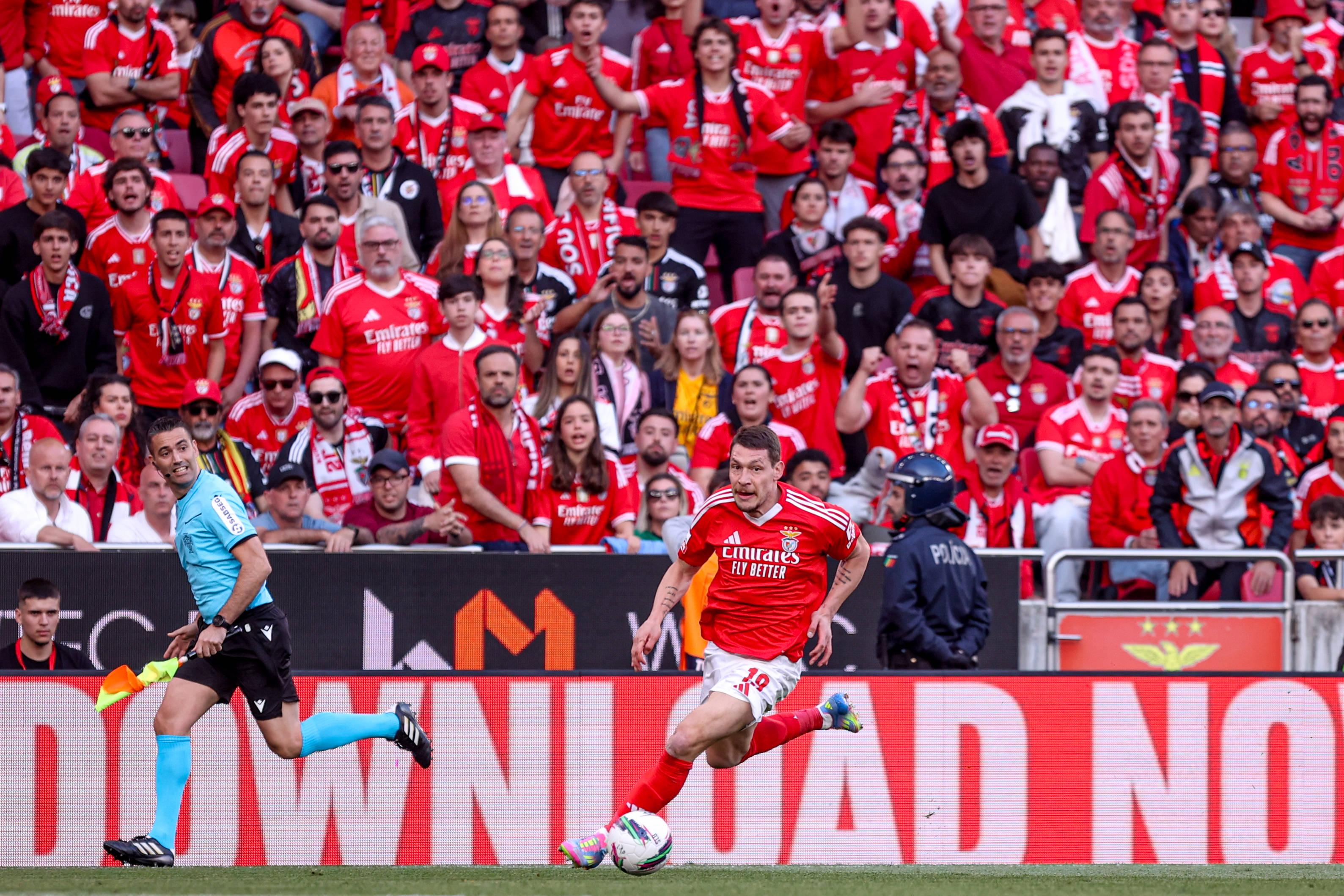Belotti fez 24 jogos com a camisola do Benfica