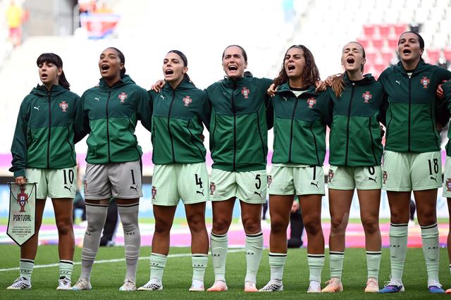 Portugal enfrenta hoje a Costa Rica com o sonho de continuar a fazer história no Mundial sub-20 feminino - foto: FPF