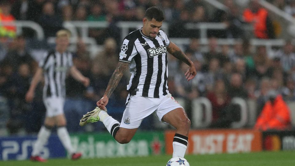 Oficial: Bruno Guimarães renova com Newcastle