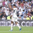 Real Madrid segura liderança com goleada ao Osasuna