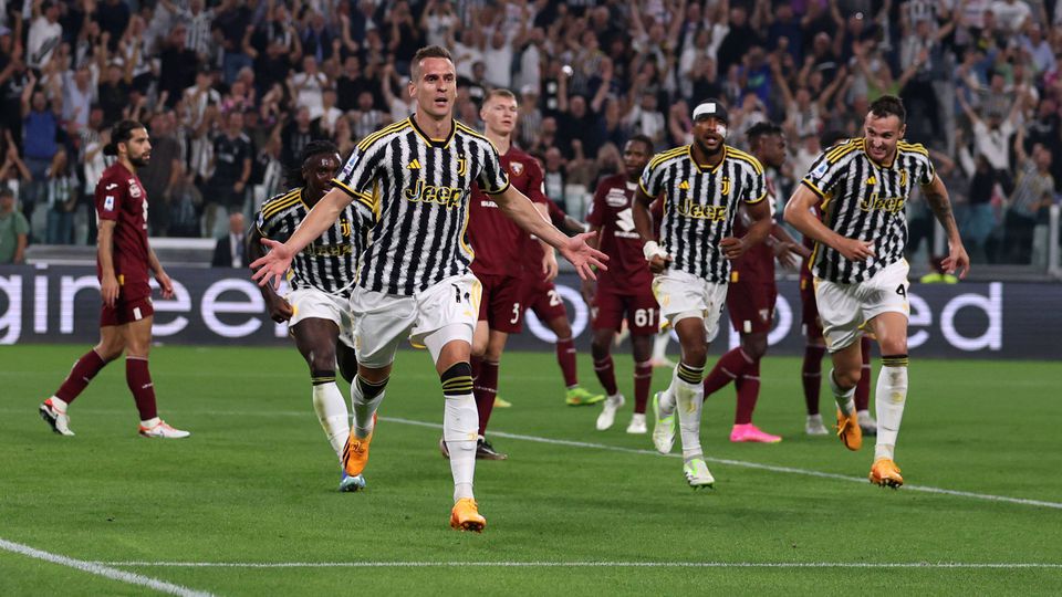 Juventus regressa às vitórias e sobe ao pódio (veja os golos)