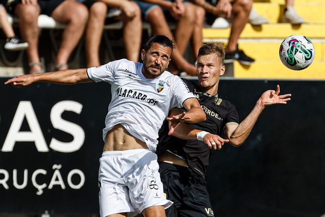 Farense-Vizela: O pecado da eficácia na grande tarde de Buntic (veja o resumo)