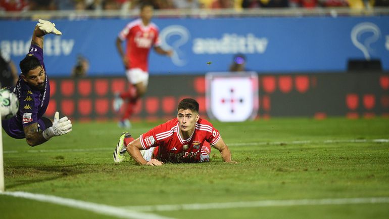 Vitória não pode tapar mediocridade: a crónica do Estoril-Benfica