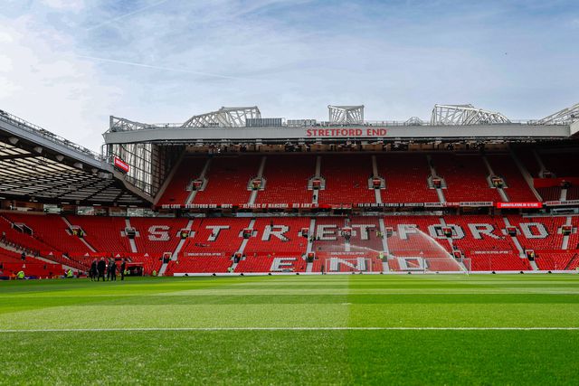 Premier League em direto: Manchester United e Fulham em campo