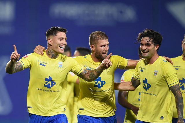 Arouca renova com ex-Real Madrid Cristo González