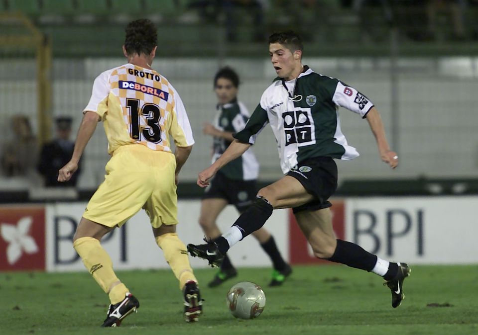 Sporting recorda primeiro golo de Ronaldo de leão ao peito há 22 anos