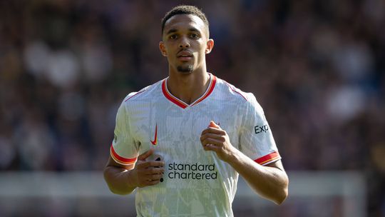 Críticas à gestão do Liverpool por Alexander-Arnold: «É uma loucura…»