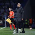 VÍDEO: Luis Enrique não poupa jogadores e até garrafas voaram
