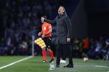 VÍDEO: Luis Enrique não poupa jogadores e até garrafas voaram