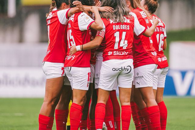 SC Braga vence no Estoril e iguala Benfica no topo da Liga
