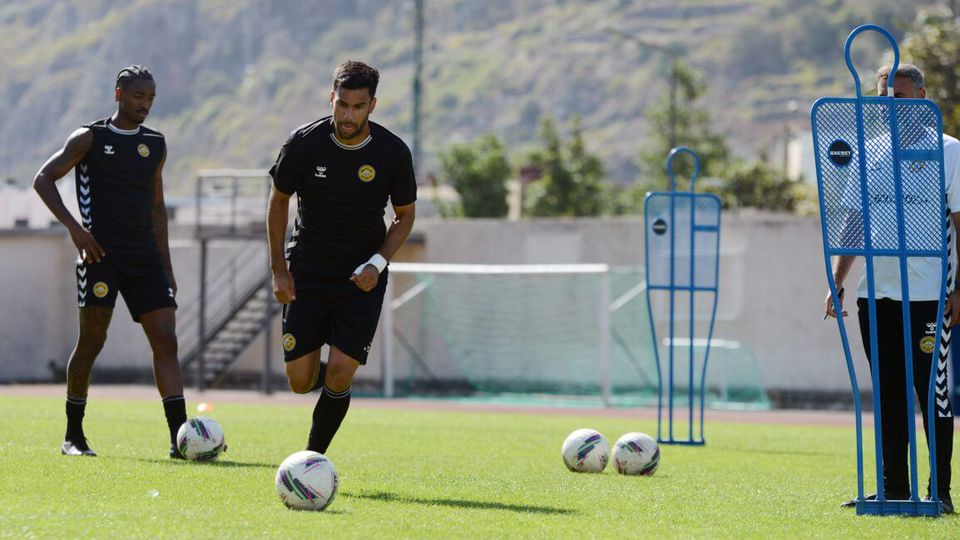 Nacional agenda particular para colmatar adiamento do jogo com o Benfica