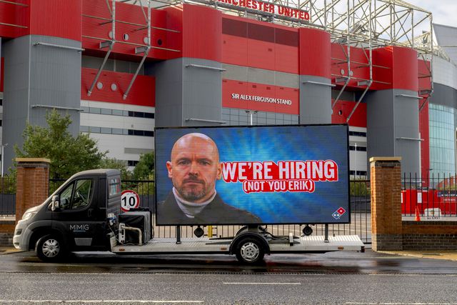 De mal a pior: Ten Hag rejeitado por pizzaria