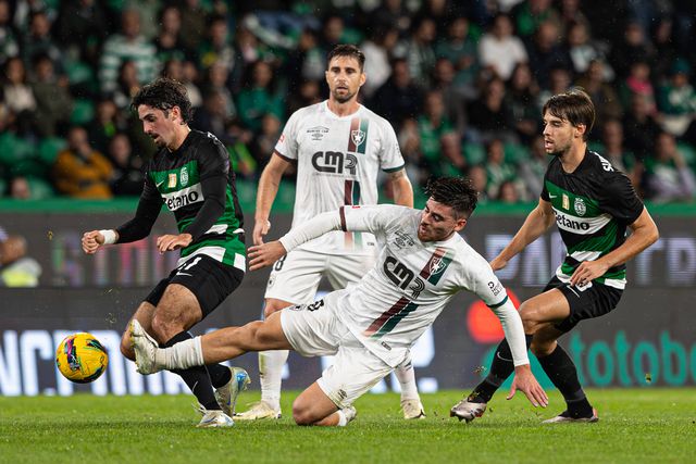 Rúben Lima é um dos atletas que acertou a desvinculação com os tricolores