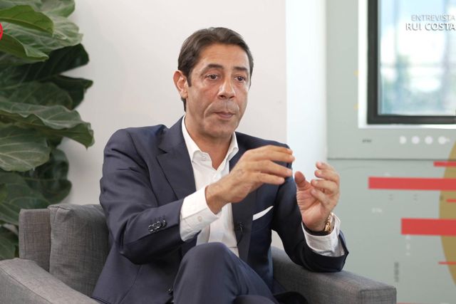 Rui Costa, o Benfica District e a promessa não cumprida
