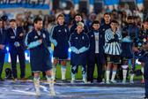 Prestianni assistiu ao discurso de Messi no relvado - Foto: IMAGO