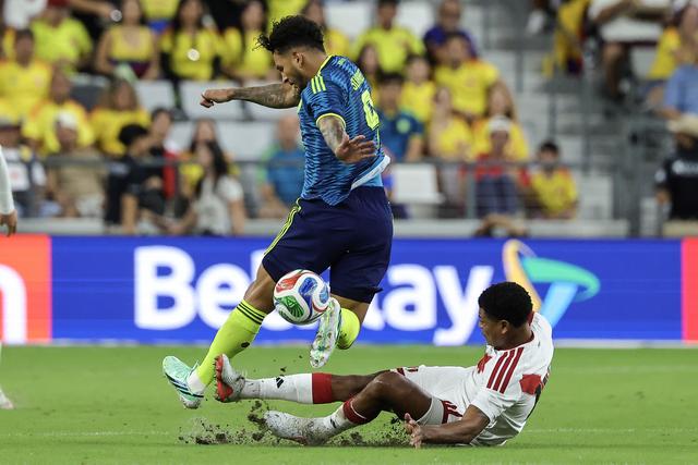 Luis Suárez em ação pela Colômbia - foto: EPA/CRISTOBAL HERRERA-ULASHKEVICH