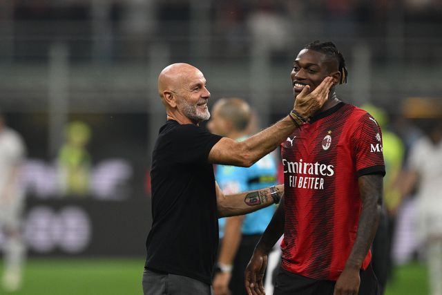 Pioli elogia Rafael Leão e aponta: «Pode ser um campeão, depende apenas dele»