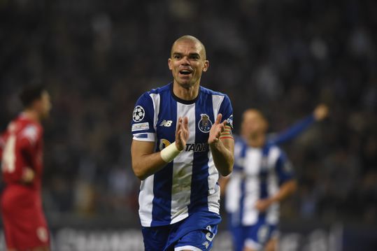 Destaques do FC Porto: Pepe é capitão, marca e até orienta penáltis