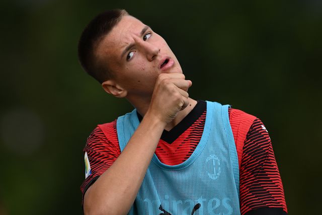 Vídeo: Veja um golo do outro mundo na Youth League