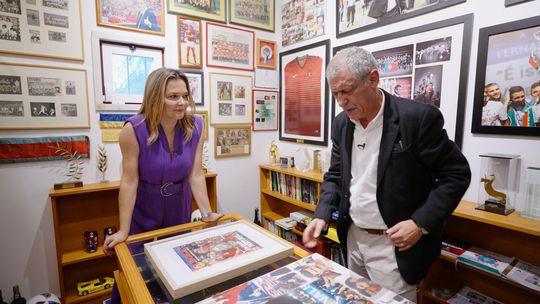 Fernando Santos: «Melhor jogador de sempre? Está aqui, 19 anos, meu jogador no Sporting»