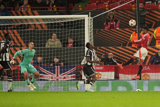 Bis de Diallo, United sorri: primeira vitória na Liga Europa