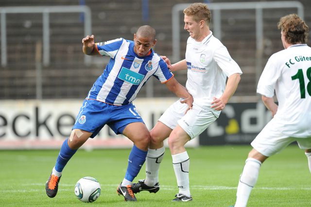 Ex-FC Porto perdeu 40 quilos e voltou aos relvados (vídeo)