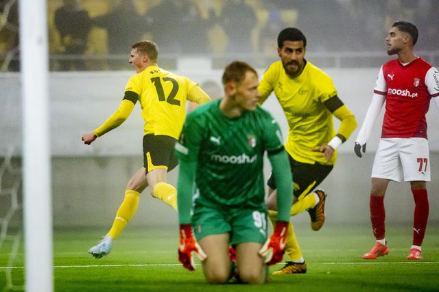 Destaques do Elfsborg: Holten tirou a equipa do (c)Ouma