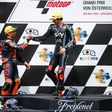 Miguel Oliveira e Pecco Bagnaia partilharam muitos pódios na categoria Moto 2. IMAGO