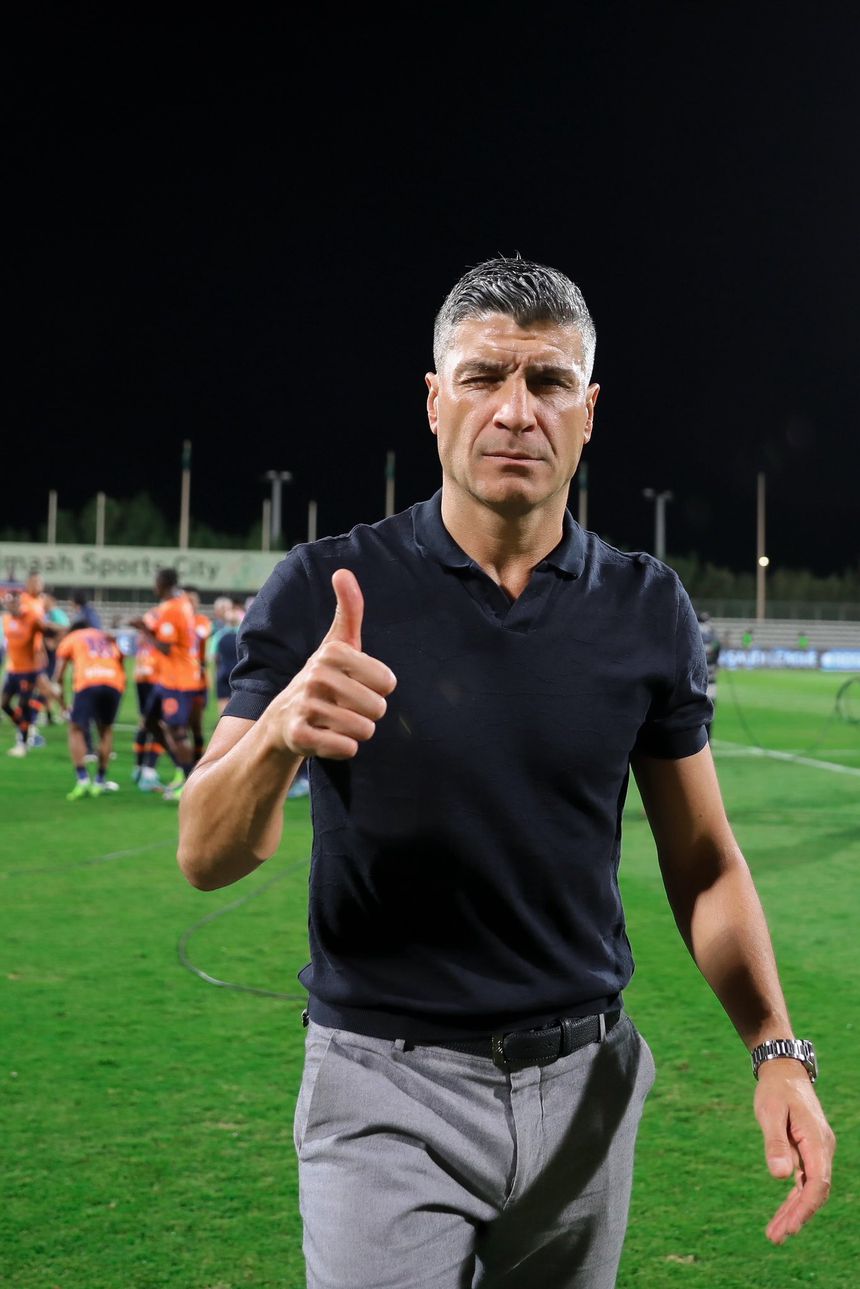 A satisfação de Pedro Emanuel após a vitória - Foto: Al Fayha SC