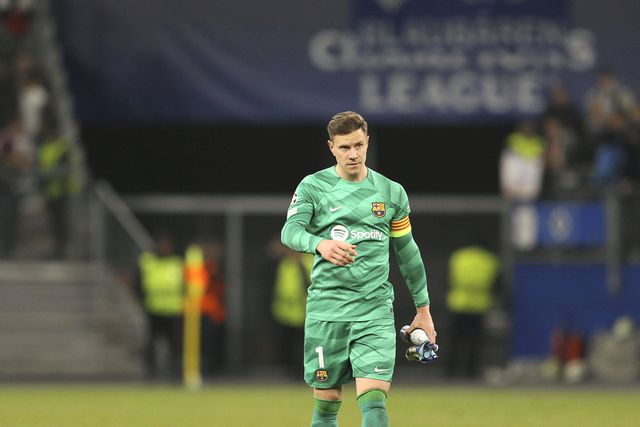 Barcelona: Ter Stegen já foi operado e enfrenta paragem prolongada