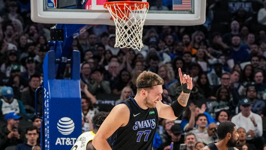 NBA: Bastaram 24 minutos para Doncic fazer história e ultrapassar Larry Bird