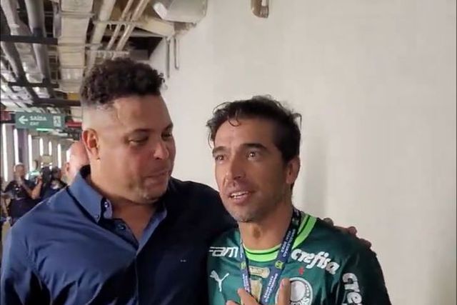 «Tira aí uma foto bem tirada!» (vídeo)